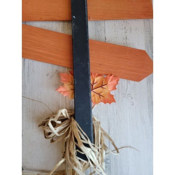 Happy Halloween ghosts goblins trick or treat wooden crossing sign prop decor - Picture 11 of 13